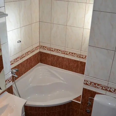 Apartments Karlo Omis Room photo